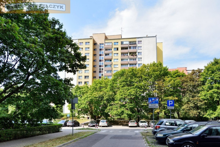 Mieszkanie Sprzedaż  Bielany Pabla Nerudy 1